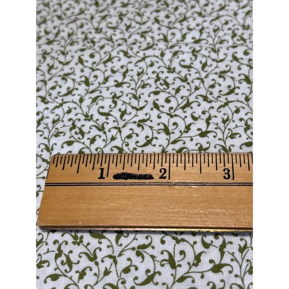 Laurel By Crystal Stitched Green Vine Cotton Fabric 10" x 38" Sewing Quilting Ma - Picture 3 of 5
